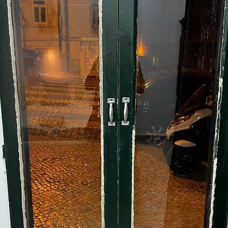 Pensamento 12b Rum i privatbostad Lisboa