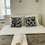 Homestay Pensamento 12b Lisbon