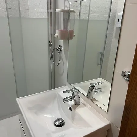 Quarto em Acomodações Particulares Pensamento 12b Lisboa