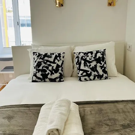 Quarto em Acomodações Particulares Pensamento 12b Lisboa